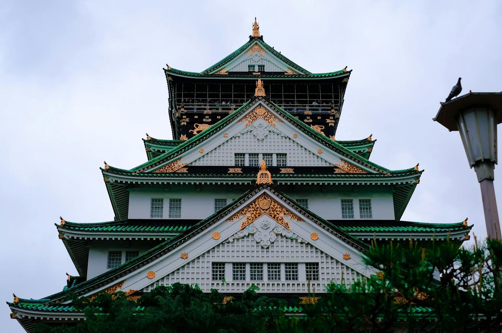 Osaka Castle Historical Private Tour Stories Of Samurai And Shoguns